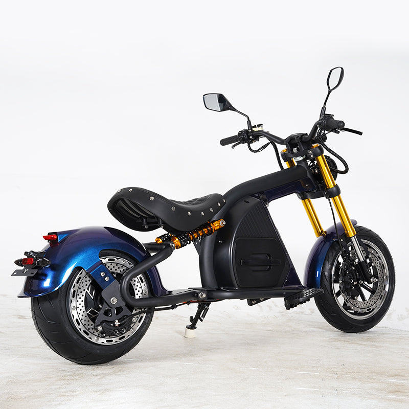 M8S – L’élégance et l’autonomie réunies - 80km/h